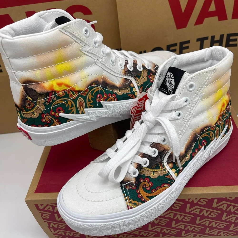 Vans Men’s Sk8-Hi Bolt (Big Reveal) True White/P Sneakers 
VN0A5JIVAZQ - Picture 13 of 16